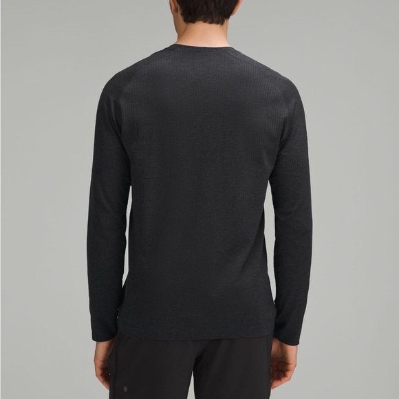 LULULEMON NEW WITH TAGS athletic Metal Vent Tech Long-Sleeve Shirt Men's Black - Picture 2 of 3
